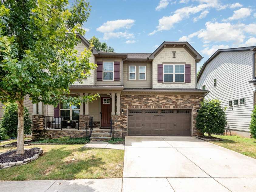 820 Pecan Tree Lane, Fort Mill, SC 29715.  MLS# CAR4286849, YatesRealty ID 3276. 