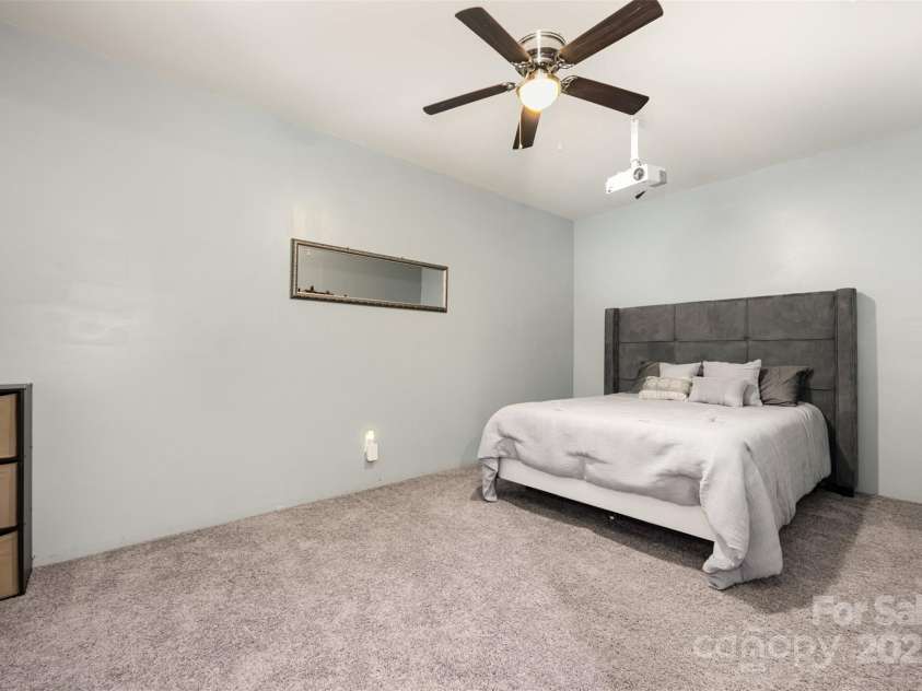 820 Pecan Tree Lane, Fort Mill, SC 29715.  MLS# CAR4286849, YatesRealty ID 3276. 