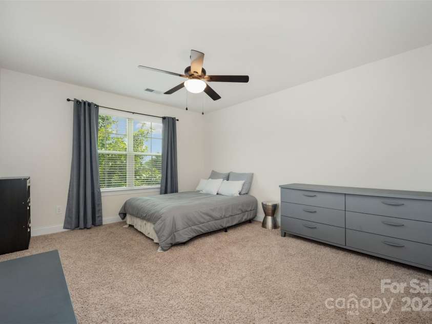 820 Pecan Tree Lane, Fort Mill, SC 29715.  MLS# CAR4286849, YatesRealty ID 3276. 