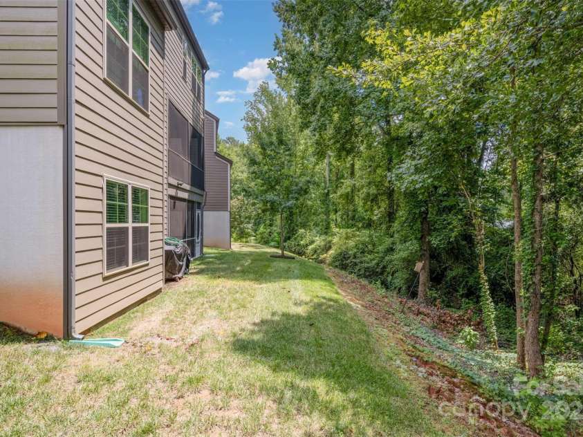 820 Pecan Tree Lane, Fort Mill, SC 29715.  MLS# CAR4286849, YatesRealty ID 3276. 