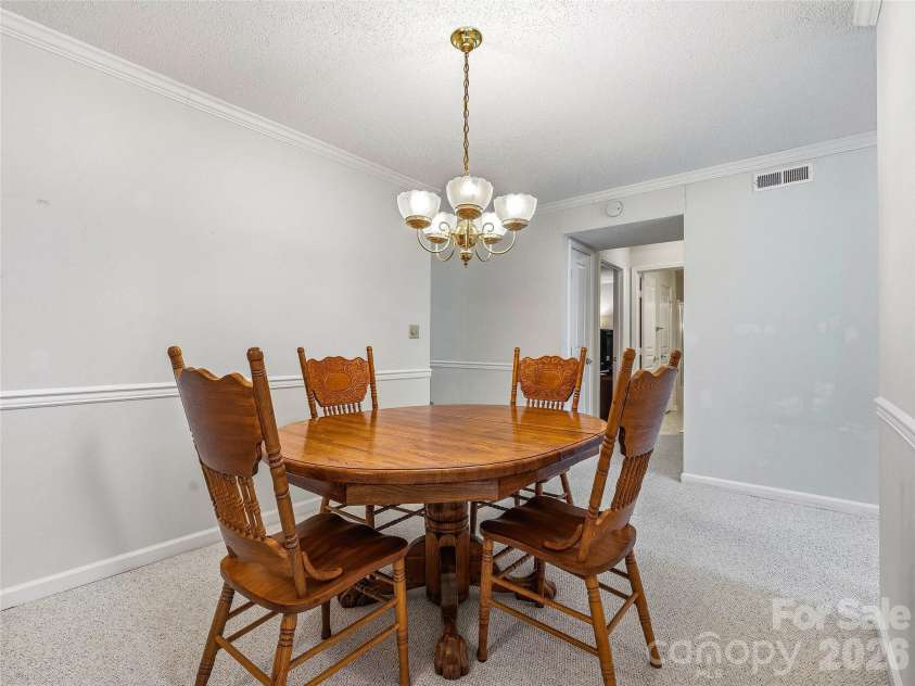 102 Rough Point Court, Asheville, NC 28806.  MLS# CAR4394205, YatesRealty ID 32760. 