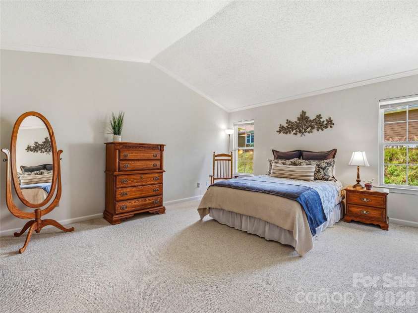 102 Rough Point Court, Asheville, NC 28806.  MLS# CAR4394205, YatesRealty ID 32760. 