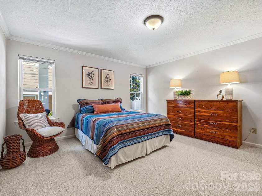 102 Rough Point Court, Asheville, NC 28806.  MLS# CAR4394205, YatesRealty ID 32760. 