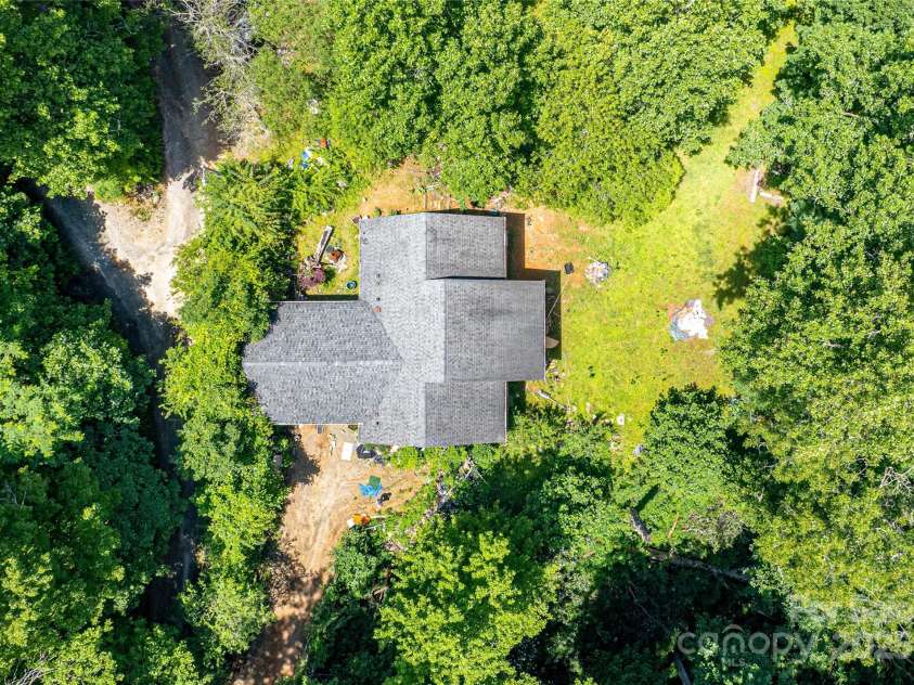 164 Horseplay Lane, Lake Toxaway, NC 28747.  MLS# CAR4275462, YatesRealty ID 32761. 