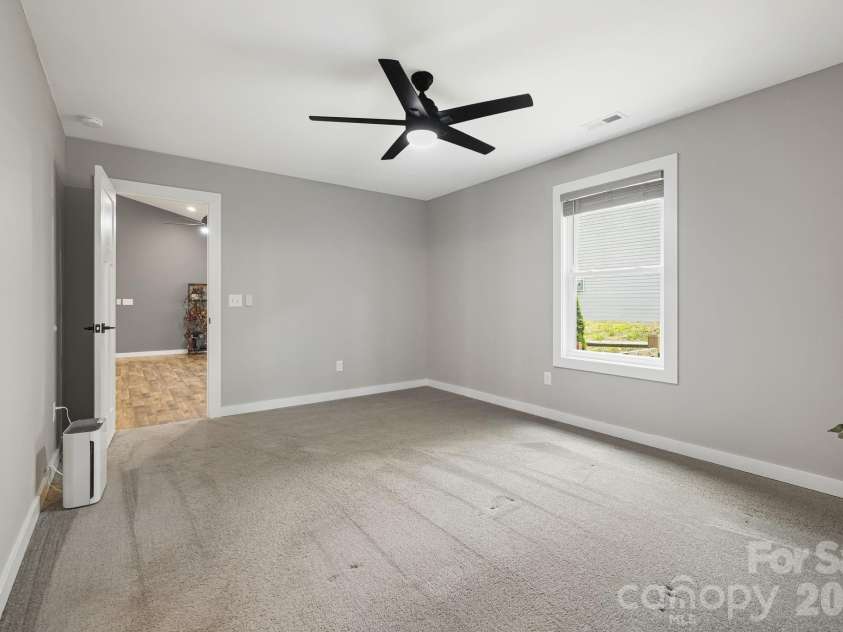 923 Newfound Road, Leicester, NC 28748.  MLS# CAR4387282, YatesRealty ID 32762. 