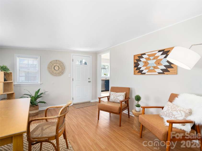 41 Cedar Street, Asheville, NC 28803.  MLS# CAR4385604, YatesRealty ID 32763. 