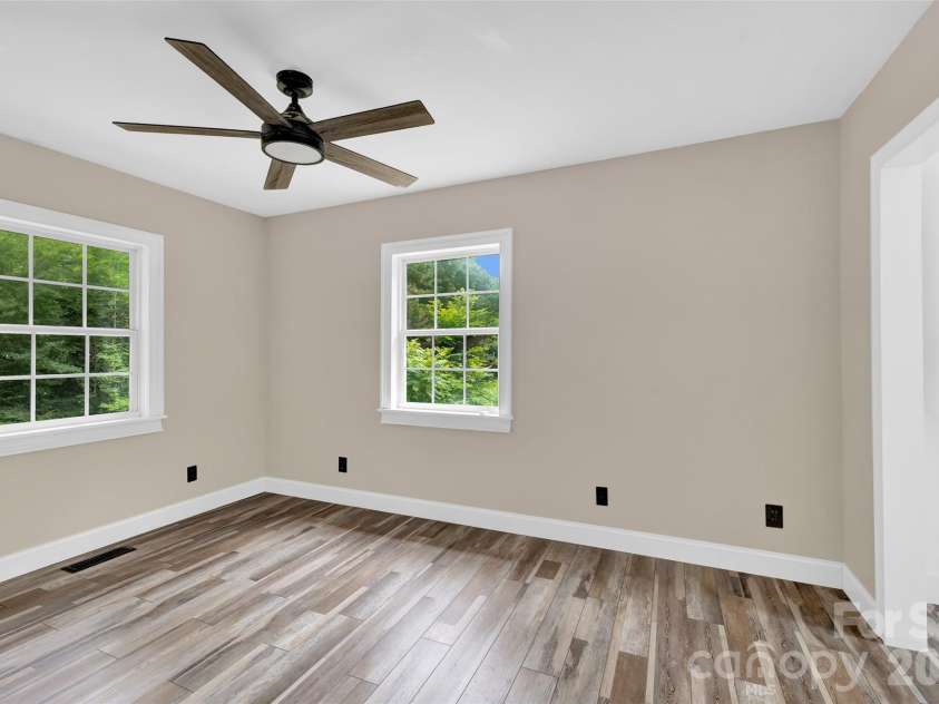 4507 US Highway 64 Highway, Mocksville, NC 27028.  MLS# CAR4394320, YatesRealty ID 32765. 