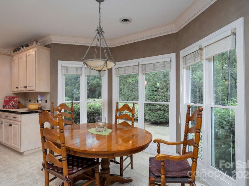 117 Whitley Mill Road, New London, NC 28127.  MLS# CAR4289089, YatesRealty ID 32766. Breakfast area