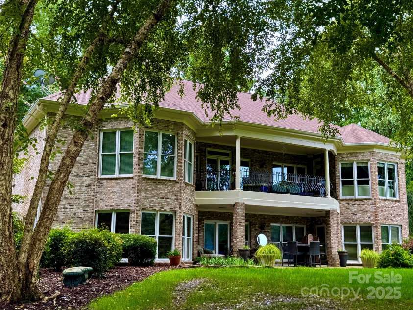 117 Whitley Mill Road, New London, NC 28127.  MLS# CAR4289089, YatesRealty ID 32766. Great outdoor space