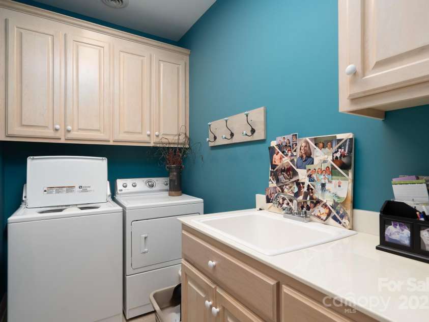 117 Whitley Mill Road, New London, NC 28127.  MLS# CAR4289089, YatesRealty ID 32766. Laundry