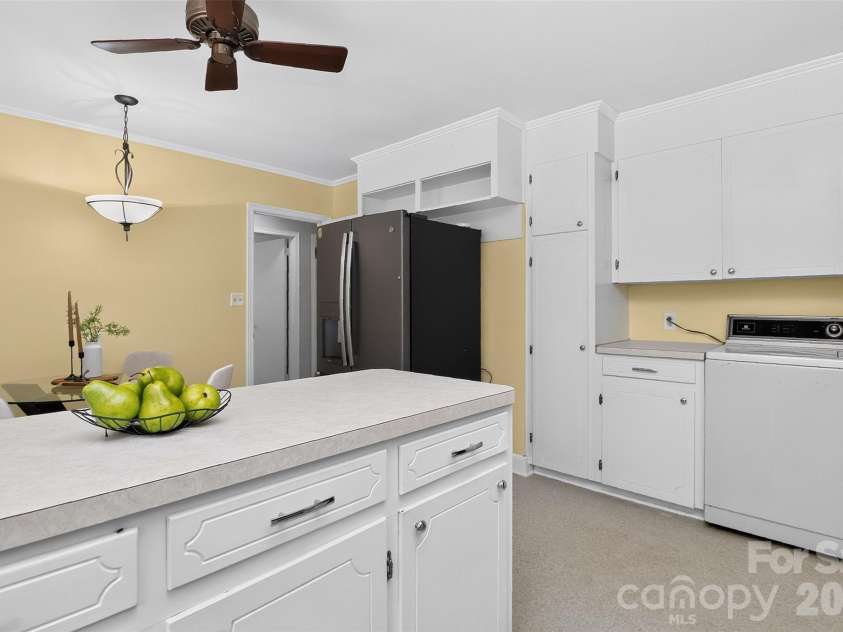 703 Norwood Street, Shelby, NC 28150.  MLS# CAR4395300, YatesRealty ID 32767. 