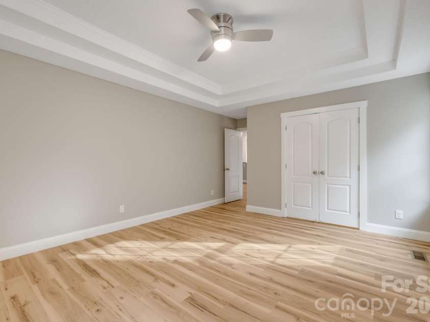 402 Sweetbriar Road, Lake Lure, NC 28746.  MLS# CAR4339814, YatesRealty ID 3277. 