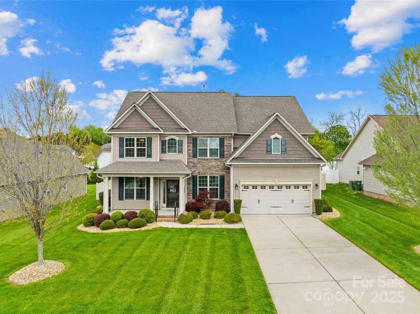 963 Brookdale Lane, Stanley, NC 28164.  MLS# CAR4234265, YatesRealty ID 32771. 