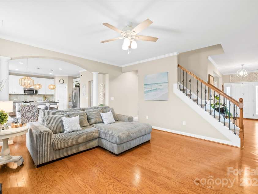 963 Brookdale Lane, Stanley, NC 28164.  MLS# CAR4234265, YatesRealty ID 32771. 