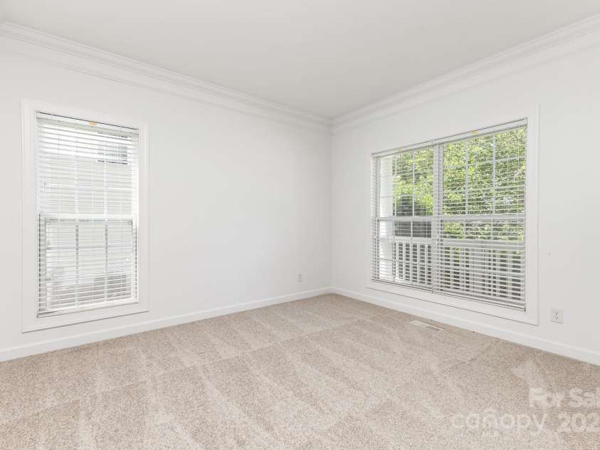 14333 Maclauren Lane, Huntersville, NC 28078.  MLS# CAR4272214, YatesRealty ID 32772. 