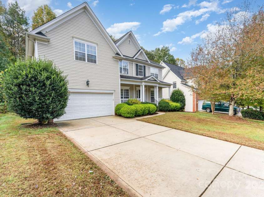 14333 Maclauren Lane, Huntersville, NC 28078.  MLS# CAR4318051, YatesRealty ID 32772. 