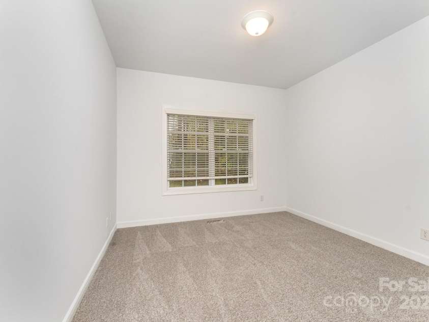 14333 Maclauren Lane, Huntersville, NC 28078.  MLS# CAR4318051, YatesRealty ID 32772. 