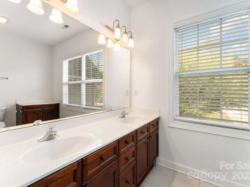 14333 Maclauren Lane, Huntersville, NC 28078.  MLS# CAR4318051, YatesRealty ID 32772. 