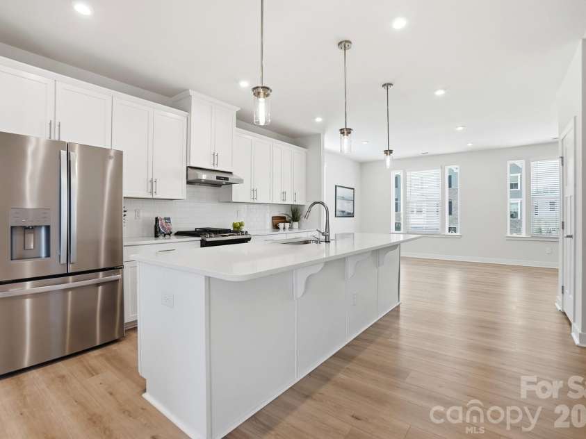 921 Portrush Lane, Tega Cay, SC 29708.  MLS# CAR4381535, YatesRealty ID 32772. 