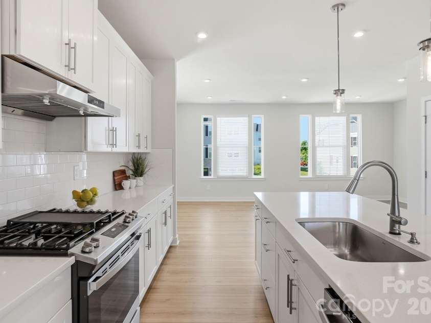 921 Portrush Lane, Tega Cay, SC 29708.  MLS# CAR4381535, YatesRealty ID 32772. 