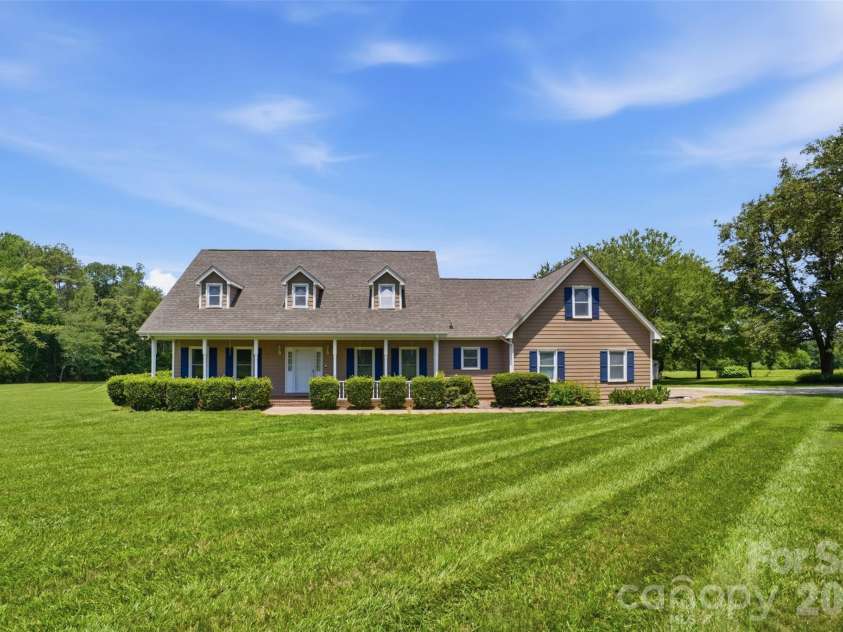 309 St Marks Church Road, Cherryville, NC 28021.  MLS# CAR4384190, YatesRealty ID 32773. 