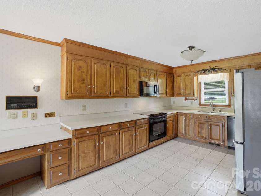 309 St Marks Church Road, Cherryville, NC 28021.  MLS# CAR4384190, YatesRealty ID 32773. 