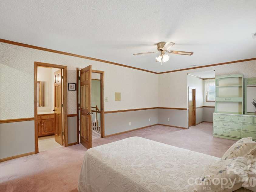 309 St Marks Church Road, Cherryville, NC 28021.  MLS# CAR4384190, YatesRealty ID 32773. 