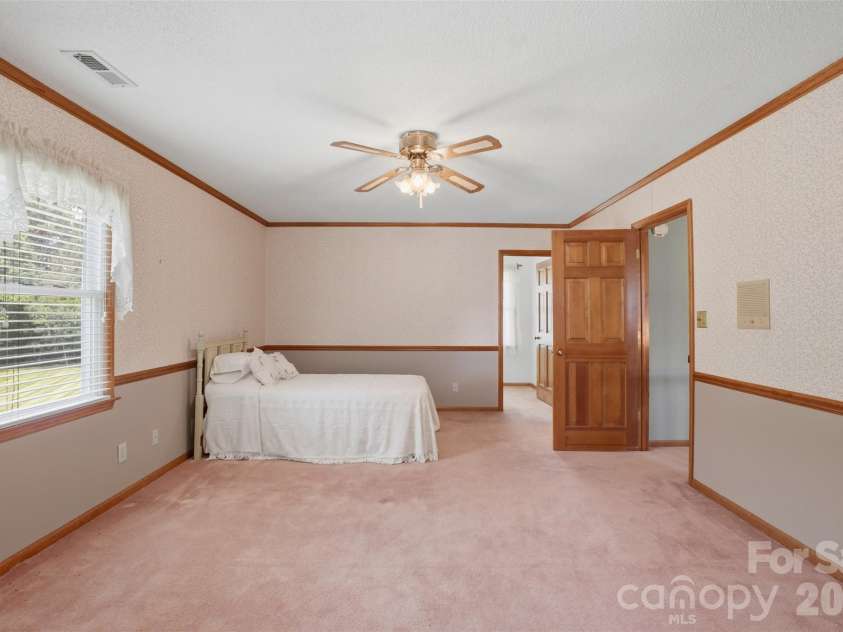 309 St Marks Church Road, Cherryville, NC 28021.  MLS# CAR4384190, YatesRealty ID 32773. 