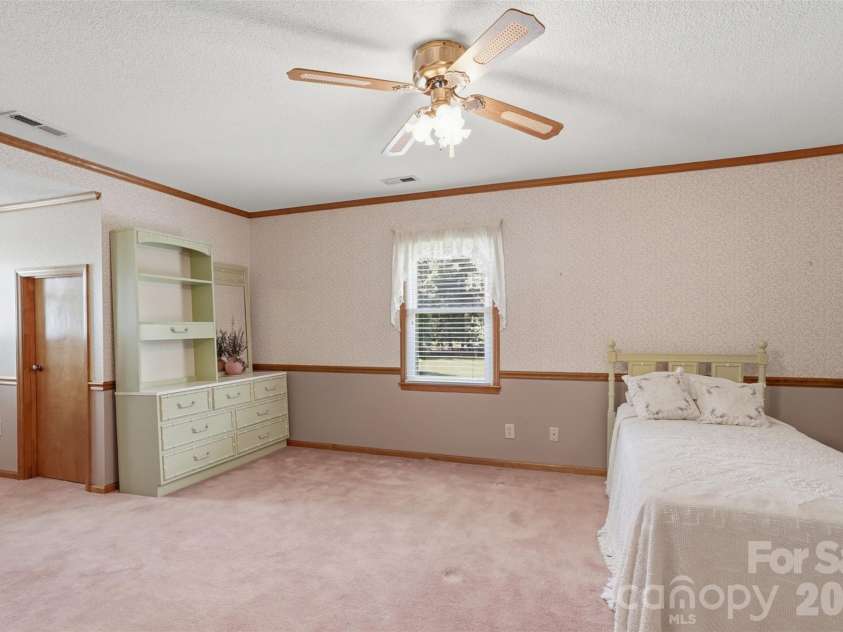 309 St Marks Church Road, Cherryville, NC 28021.  MLS# CAR4384190, YatesRealty ID 32773. 