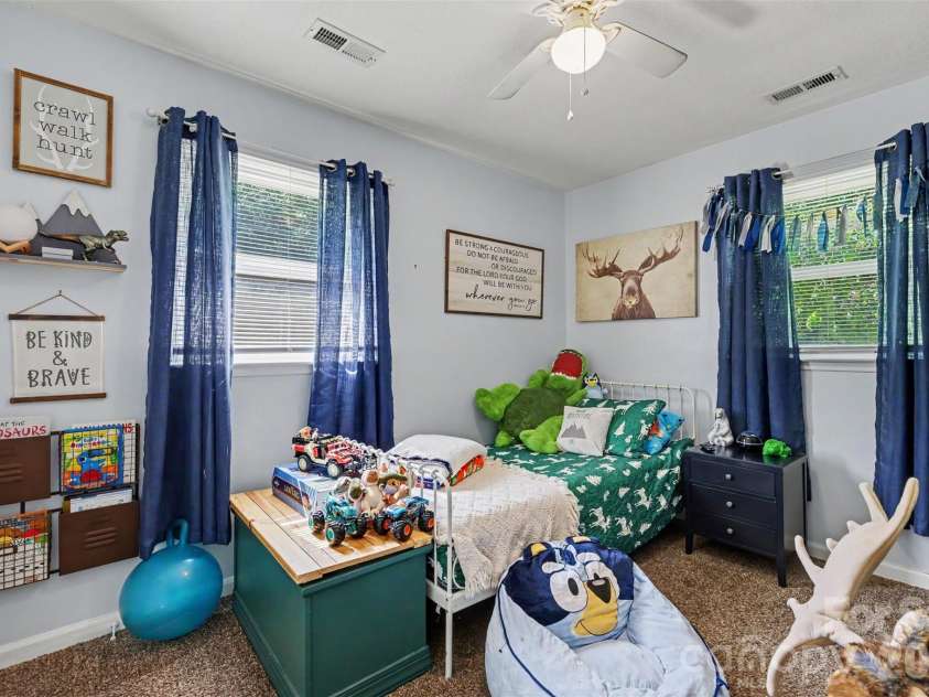 4744 Hickory Grove Road, Mount Holly, NC 28120.  MLS# CAR4388986, YatesRealty ID 32776. 