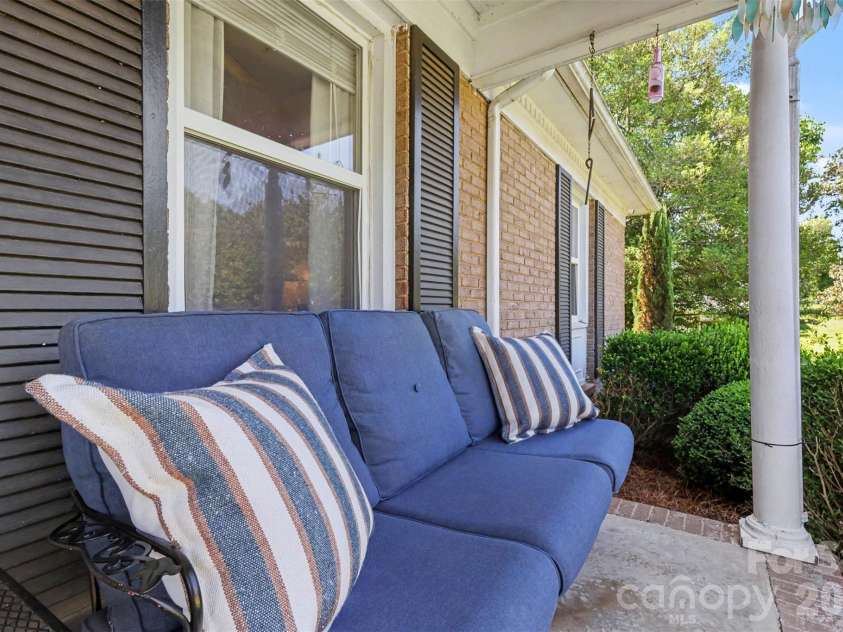 4744 Hickory Grove Road, Mount Holly, NC 28120.  MLS# CAR4388986, YatesRealty ID 32776. 