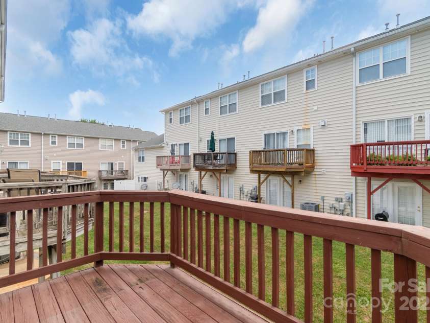 6308 Royal Celadon Way, Charlotte, NC 28269.  MLS# CAR4243219, YatesRealty ID 32777. 