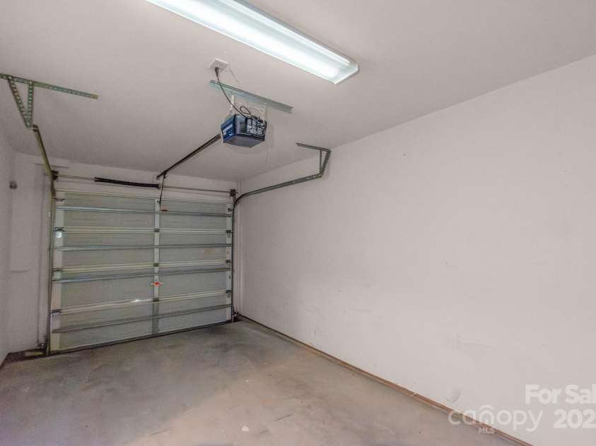 6308 Royal Celadon Way, Charlotte, NC 28269.  MLS# CAR4243219, YatesRealty ID 32777. 