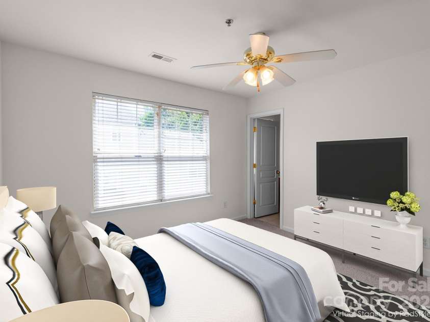 6308 Royal Celadon Way, Charlotte, NC 28269.  MLS# CAR4243219, YatesRealty ID 32777. 