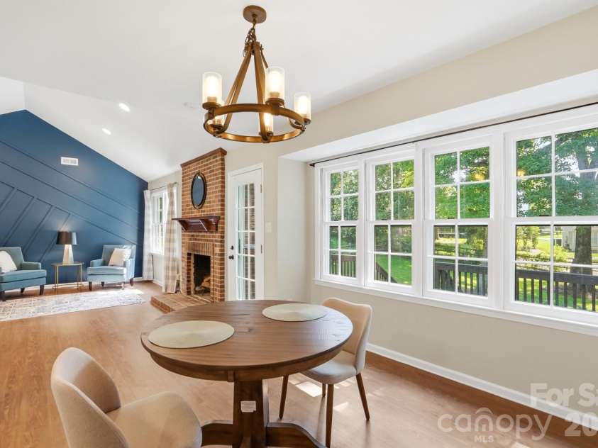 8917 Danson Drive, Charlotte, NC 28277.  MLS# CAR4392599, YatesRealty ID 32777. 