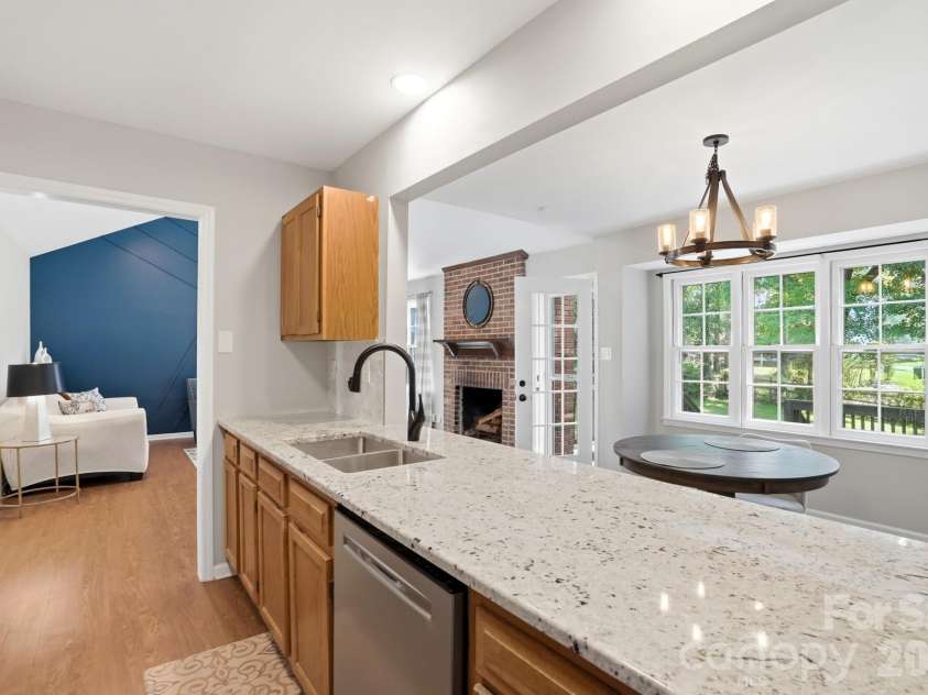 8917 Danson Drive, Charlotte, NC 28277.  MLS# CAR4392599, YatesRealty ID 32777. 