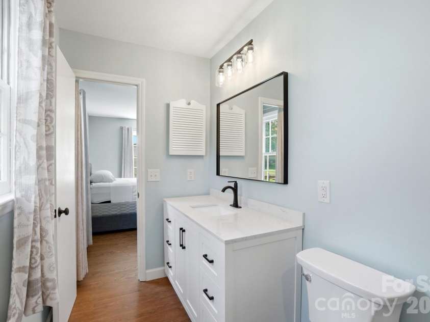 8917 Danson Drive, Charlotte, NC 28277.  MLS# CAR4392599, YatesRealty ID 32777. 