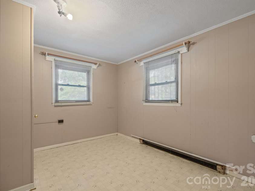 1505 Kingston Drive, Kannapolis, NC 28083.  MLS# CAR4393670, YatesRealty ID 32779. Bedroom #4 - lower level