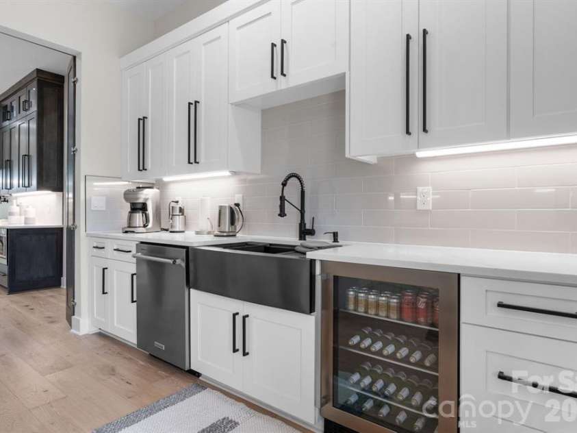 8527 Fieldstone Drive, Terrell, NC 28682.  MLS# CAR4343476, YatesRealty ID 3278. 2nd full kitchen/