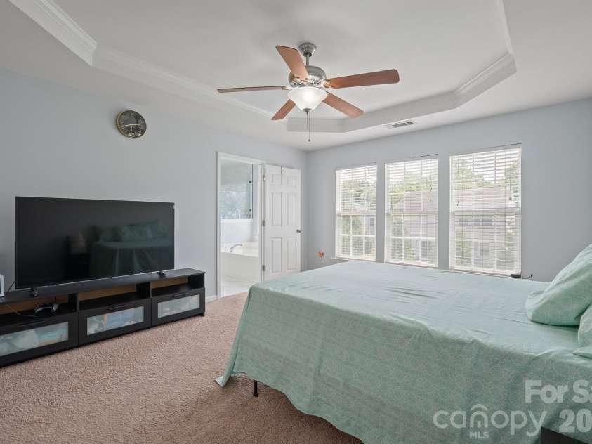 2237 Arbor Vista Drive, Charlotte, NC 28262.  MLS# CAR4395474, YatesRealty ID 32781. 