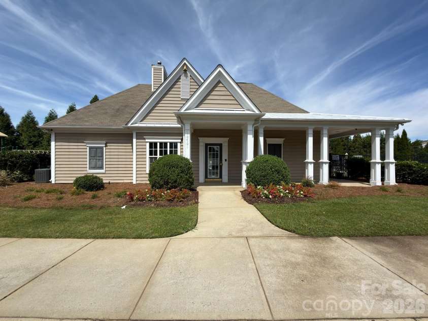 2237 Arbor Vista Drive, Charlotte, NC 28262.  MLS# CAR4395474, YatesRealty ID 32781. 