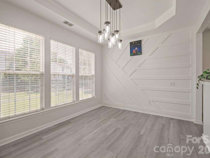 2237 Arbor Vista Drive, Charlotte, NC 28262.  MLS# CAR4395474, YatesRealty ID 32781. Dining room