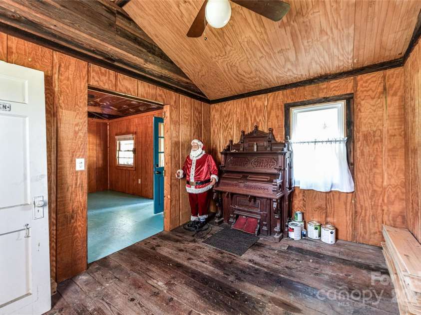 1021 Cyrus Edwards Road, Monroe, NC 28110.  MLS# CAR4314591, YatesRealty ID 32783. View of inside of storage/flex house