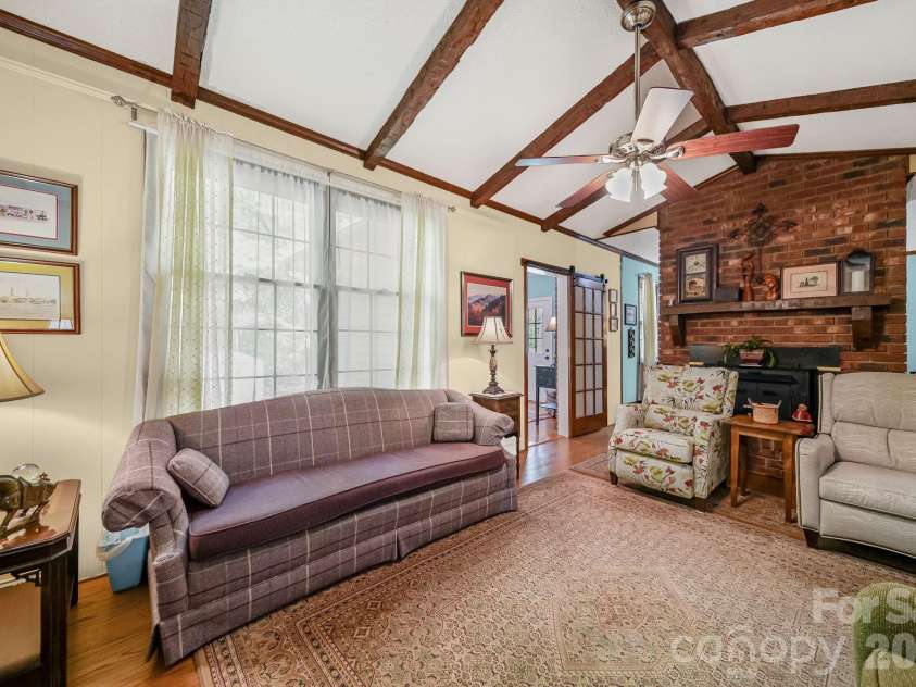 2056 Lawrence Road, Clover, SC 29710.  MLS# CAR4365361, YatesRealty ID 32783. 