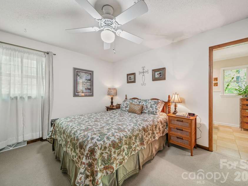 2056 Lawrence Road, Clover, SC 29710.  MLS# CAR4365361, YatesRealty ID 32783. 