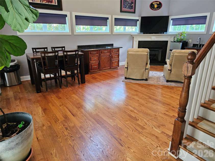 10703 MIDDLE ACRES Road, Charlotte, NC 28213.  MLS# CAR4395769, YatesRealty ID 32787. 