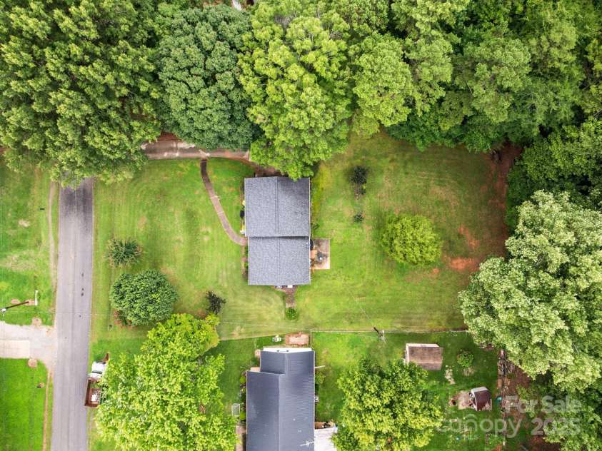 6125 Southern Lane, Salisbury, NC 28147.  MLS# CAR4291553, YatesRealty ID 32788. 