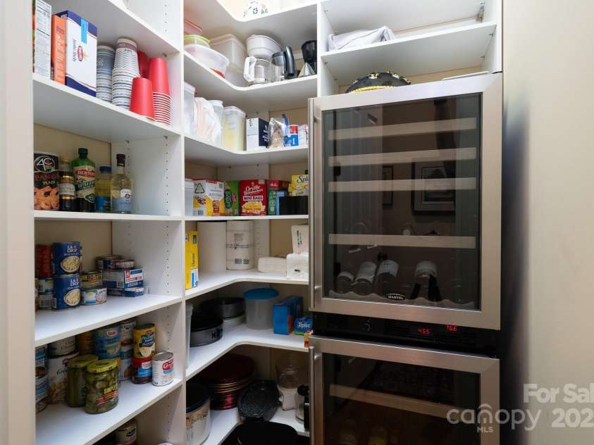 123 Stonebridge Drive, New London, NC 28127.  MLS# CAR4288975, YatesRealty ID 32789. Pantry