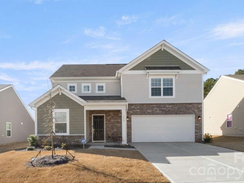 1615 Spring Lot Drive, Edgemoor, SC 29712.  MLS# CAR4340622, YatesRealty ID 3279. 