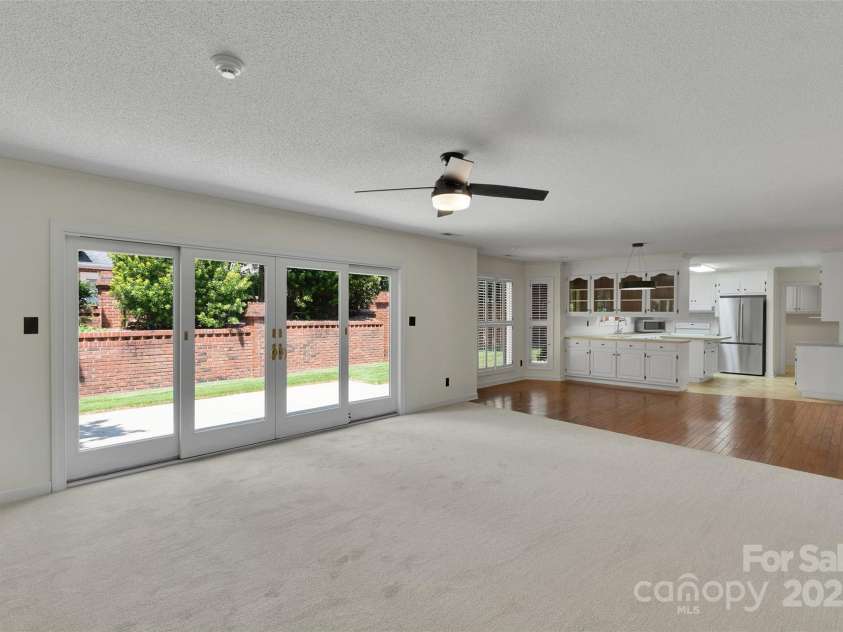 1963 Wexford Court, Gastonia, NC 28054.  MLS# CAR4235034, YatesRealty ID 3279. 
